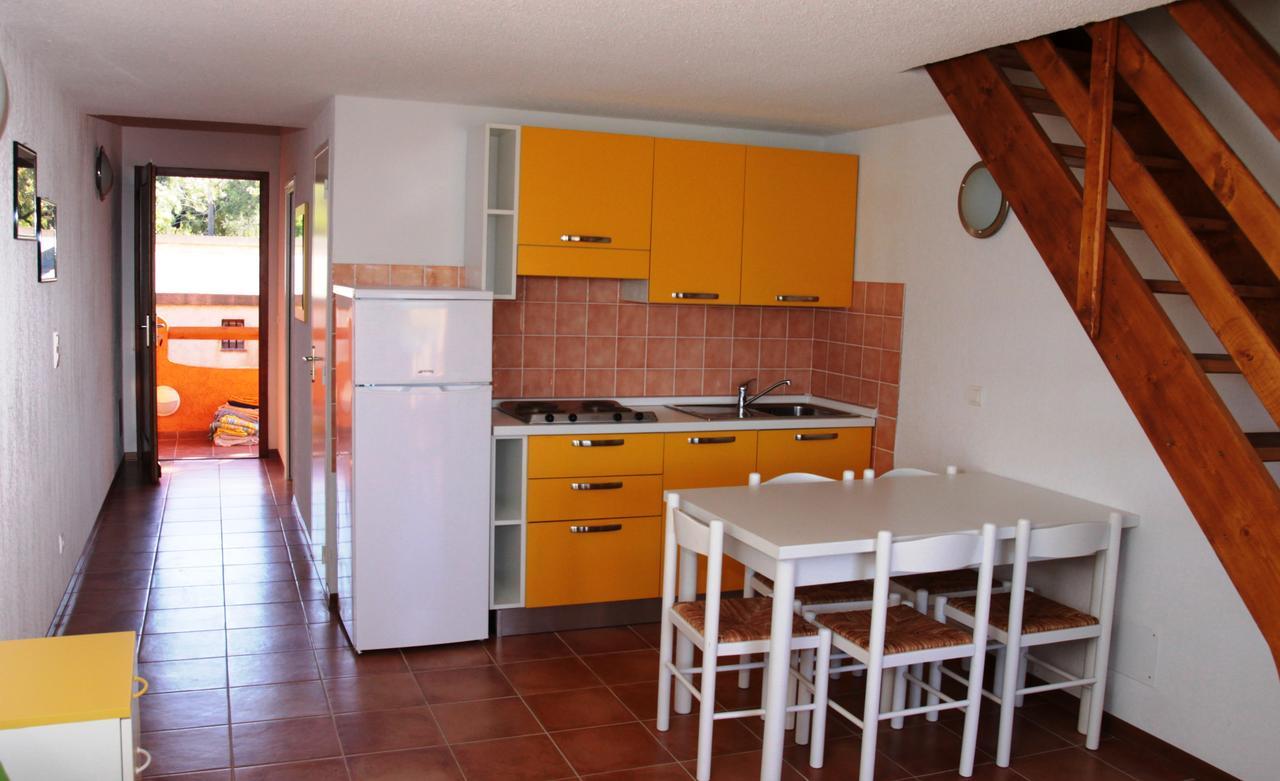 Complesso Residenziale Marina Di Pinarello Aparthotel Pinarellu  Bagian luar foto