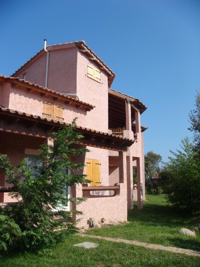 Complesso Residenziale Marina Di Pinarello Aparthotel Pinarellu  Bagian luar foto