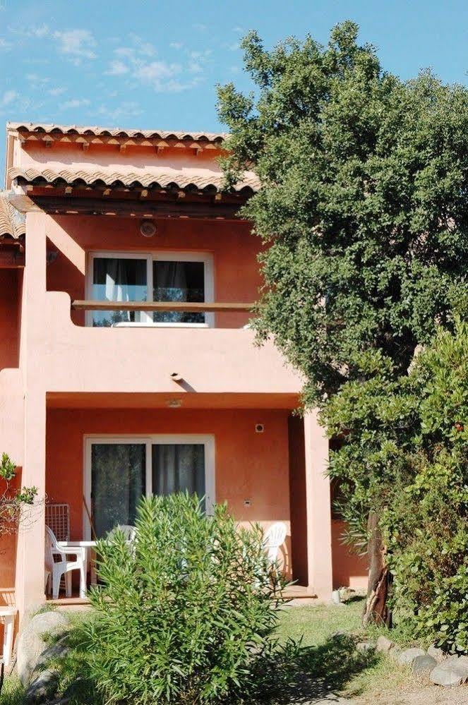 Complesso Residenziale Marina Di Pinarello Aparthotel Pinarellu  Bagian luar foto